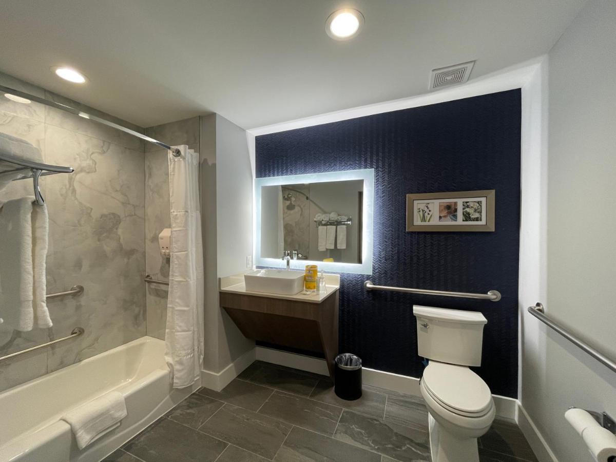 Palace Inn Blue Houston East Beltway 8 Bagian luar foto